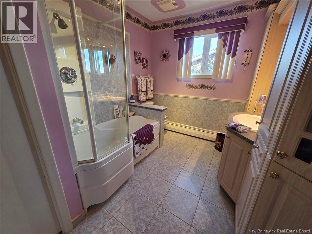 198 Bellevue Street, Grand Falls, New Brunswick  E3Y 1C2 - Photo 26 - NB137368