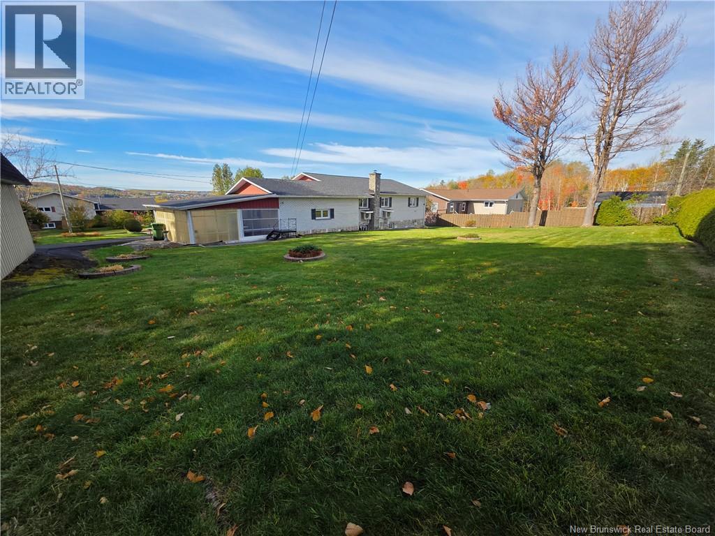 198 Bellevue Street, Grand Falls, New Brunswick  E3Y 1C2 - Photo 43 - NB137368