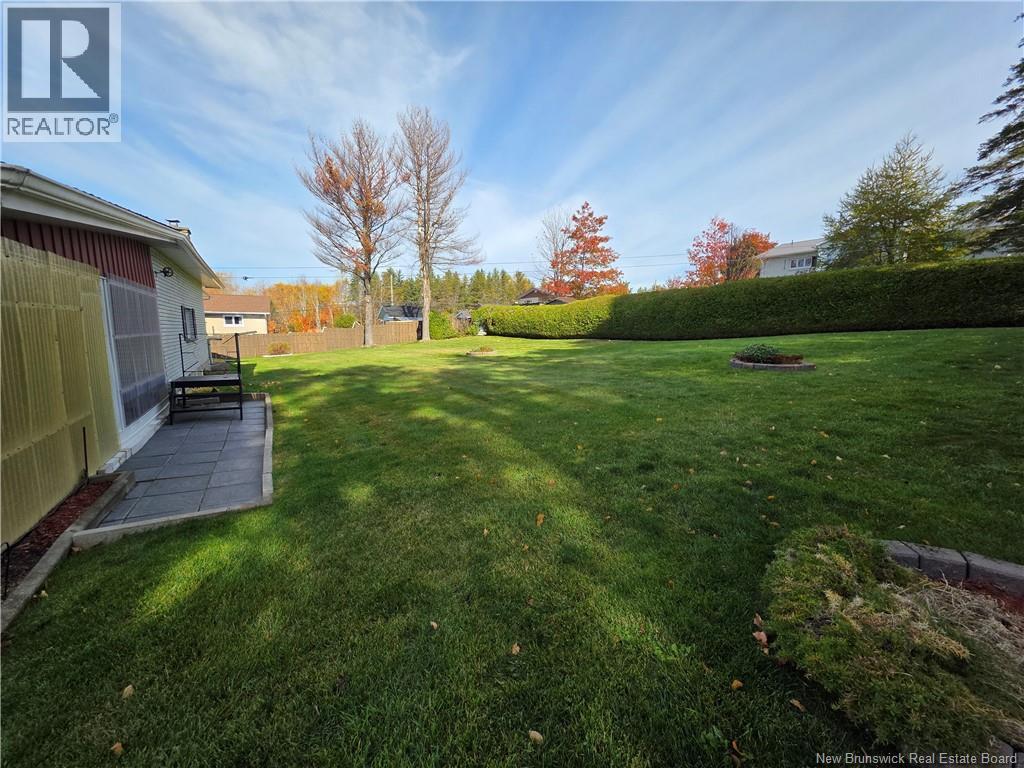 198 Bellevue Street, Grand Falls, New Brunswick  E3Y 1C2 - Photo 44 - NB137368