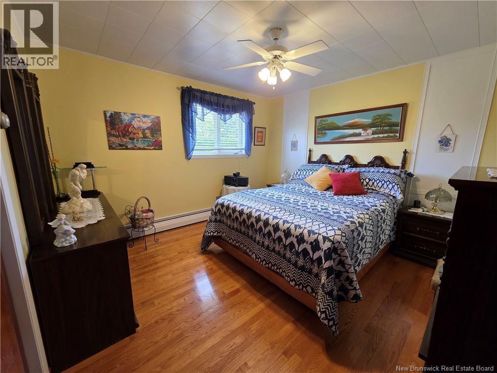 198 Bellevue Street, Grand Falls, New Brunswick  E3Y 1C2 - Photo 21 - NB137368