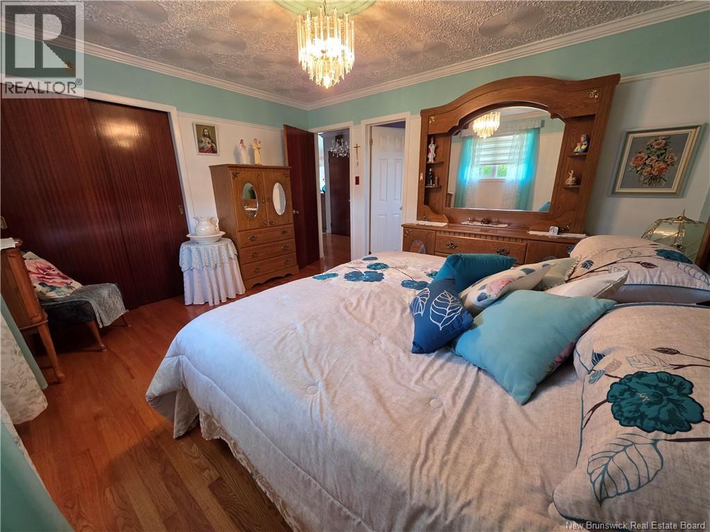 198 Bellevue Street, Grand Falls, New Brunswick  E3Y 1C2 - Photo 25 - NB137368