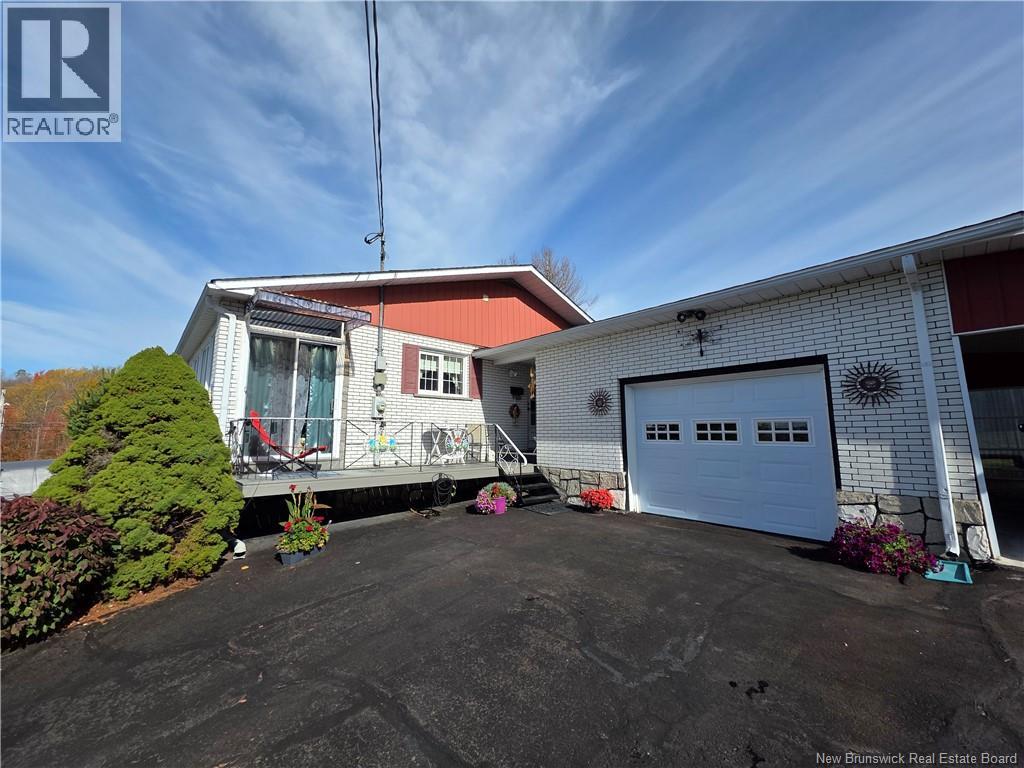 198 Bellevue Street, Grand Falls, New Brunswick  E3Y 1C2 - Photo 5 - NB137368