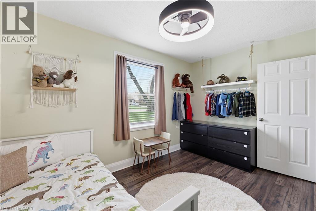 2074 Churchill Avenue, Burlington, Ontario  L7R 3T7 - Photo 19 - 40820436