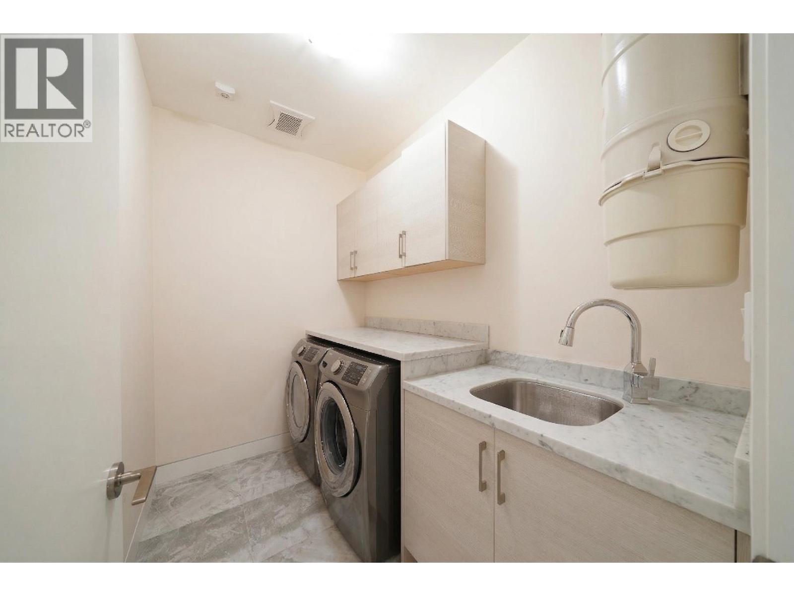 3011 W 27th Avenue, Vancouver, British Columbia  V6L 1W6 - Photo 33 - R3112140