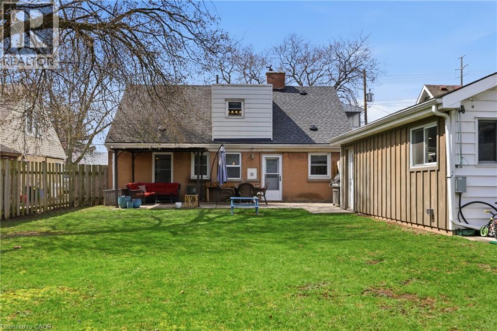 2074 Churchill Avenue, Burlington, Ontario  L7R 3T7 - Photo 39 - 40820436