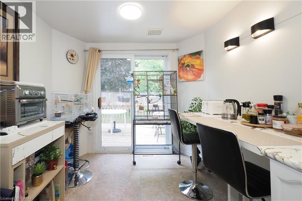 429 Exmoor Street, Waterloo, Ontario  N2K 3X5 - Photo 14 - 40820783