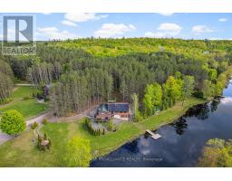 16 BEAVER CREEK LANE, Tudor and Cashel, Ontario