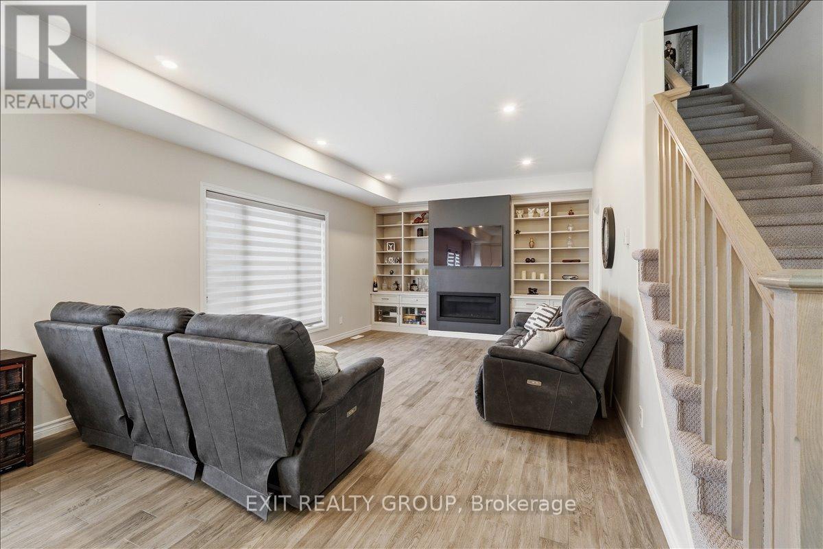 55 Stonecrest Boulevard, Quinte West, Ontario  K8R 0A5 - Photo 14 - X13006674