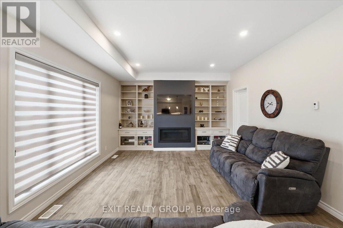 55 Stonecrest Boulevard, Quinte West, Ontario  K8R 0A5 - Photo 17 - X13006674