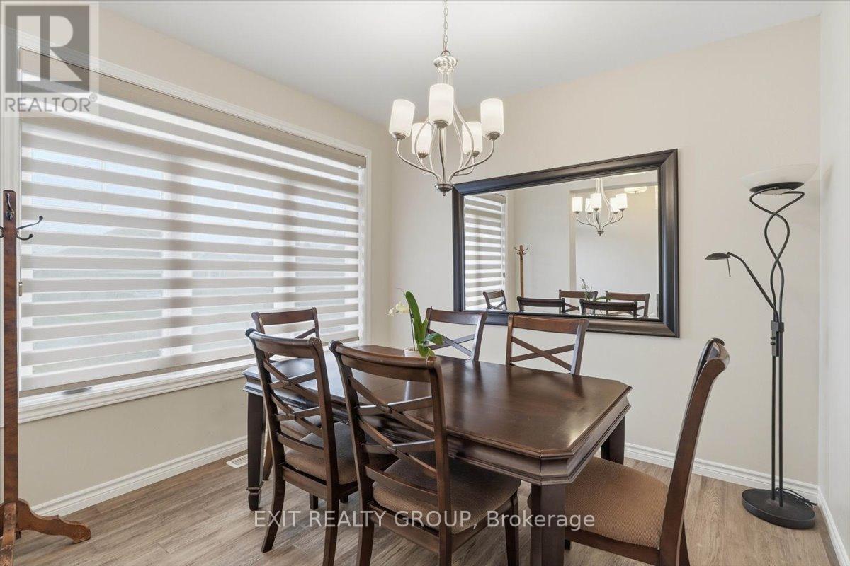 55 Stonecrest Boulevard, Quinte West, Ontario  K8R 0A5 - Photo 4 - X13006674