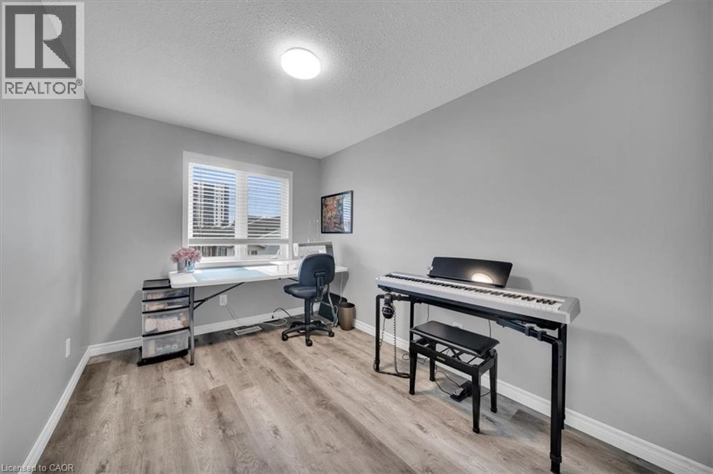 42 Green Valley Drive Unit# 55, Kitchener, Ontario  N2P 2J7 - Photo 16 - 40821378