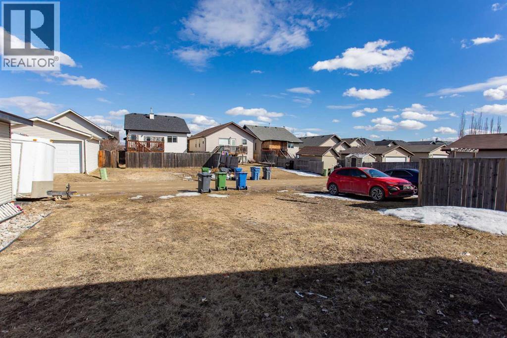 63 Vickers Close, Red Deer, Alberta  T4R 0E6 - Photo 28 - A2300177