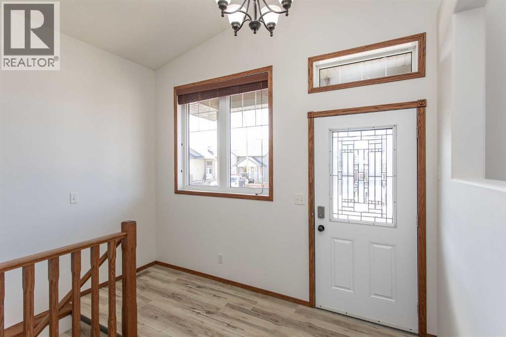 63 Vickers Close, Red Deer, Alberta  T4R 0E6 - Photo 16 - A2300177