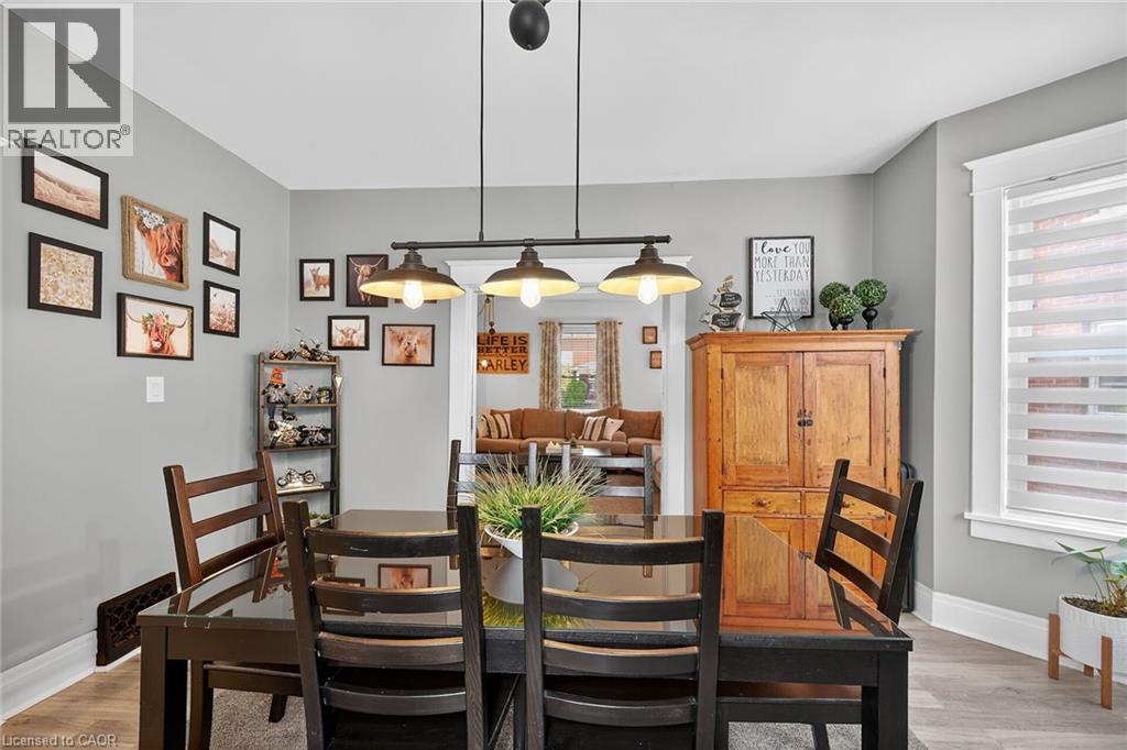 22 Griffith Street, Welland, Ontario  L3B 4G4 - Photo 13 - 40821469