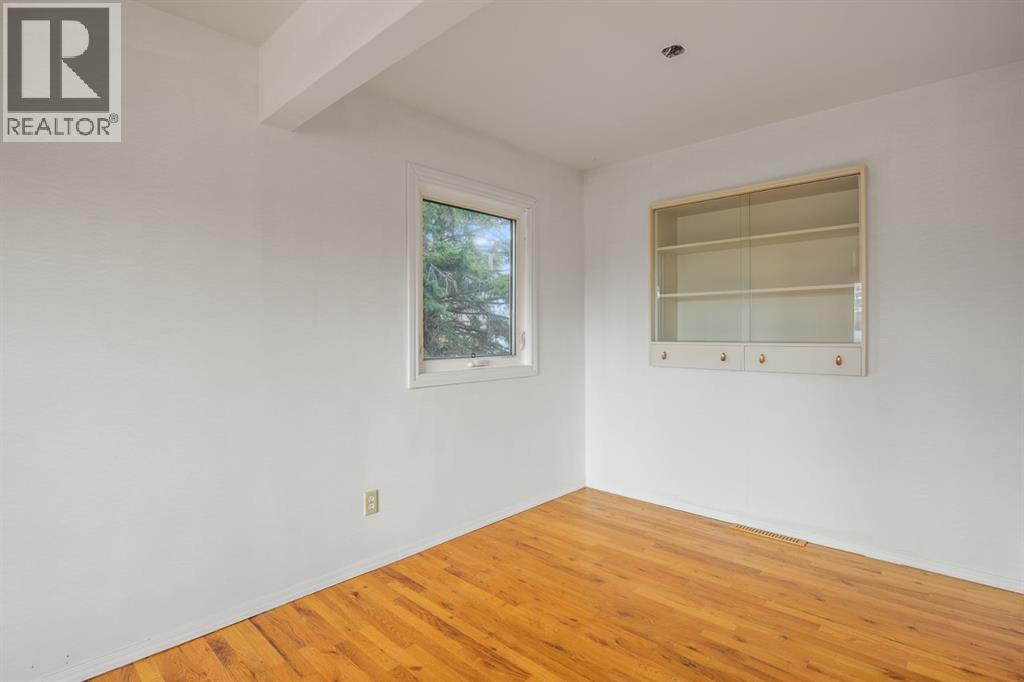 3943 38 Avenue, Red Deer, Alberta  T4N 2T6 - Photo 6 - A2301571