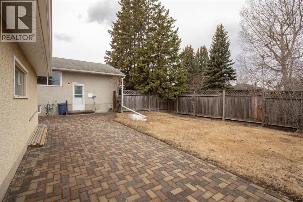 3943 38 Avenue, Red Deer, Alberta  T4N 2T6 - Photo 21 - A2301571