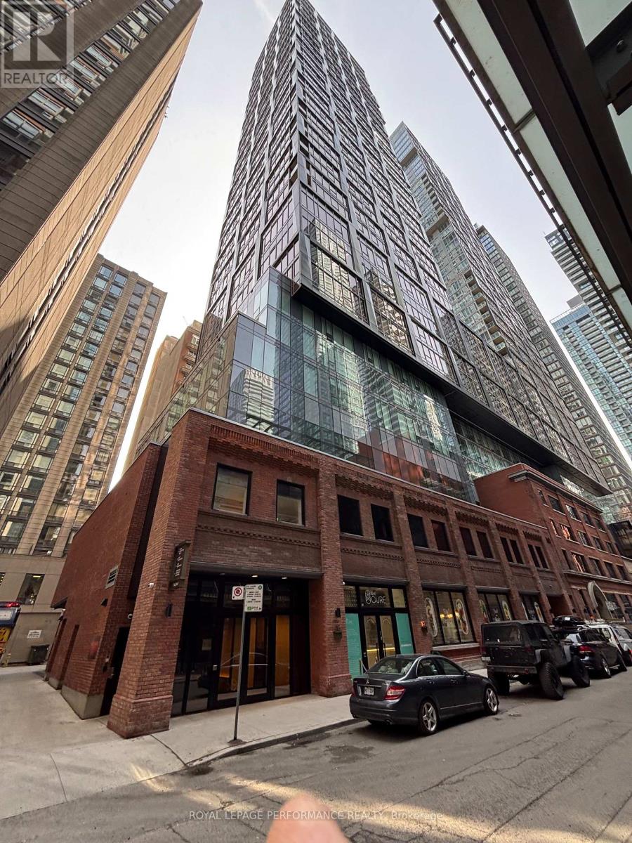 15 Mercer Street, Toronto, Ontario  M5V 1H2 - Photo 2 - C13006372