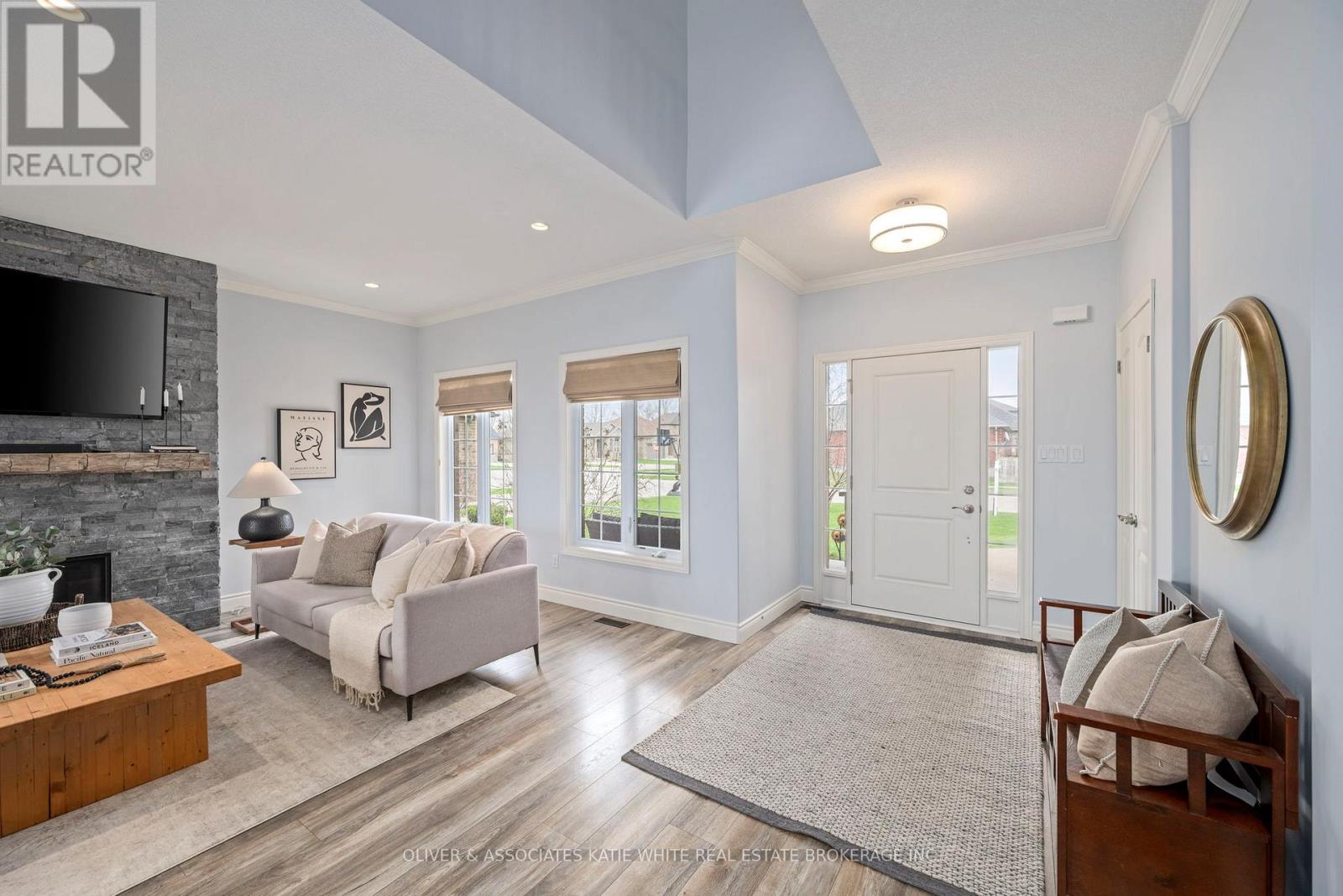 187 Watson Street, Lucan Biddulph, Ontario  N0M 2J0 - Photo 5 - X13006492