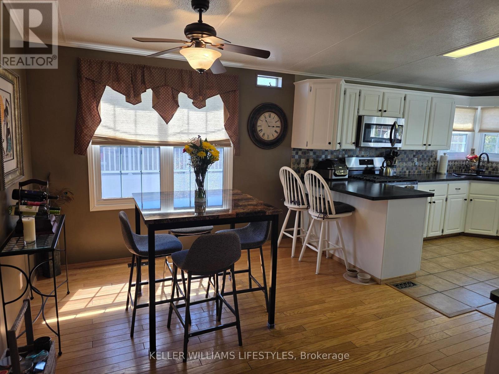 142 Sandbagger Crescent, Bluewater, Ontario  N0M 1G0 - Photo 14 - X13006574