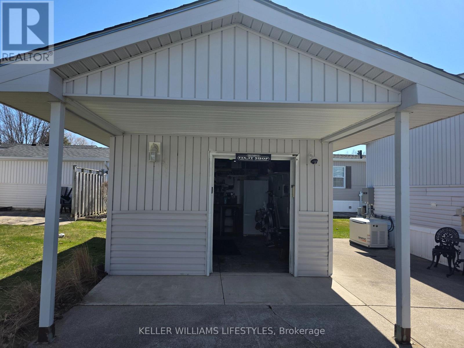 142 Sandbagger Crescent, Bluewater, Ontario  N0M 1G0 - Photo 29 - X13006574