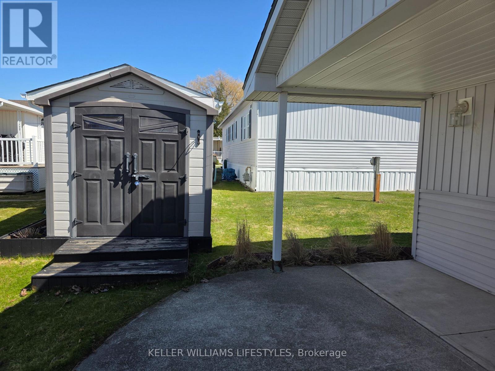 142 Sandbagger Crescent, Bluewater, Ontario  N0M 1G0 - Photo 34 - X13006574