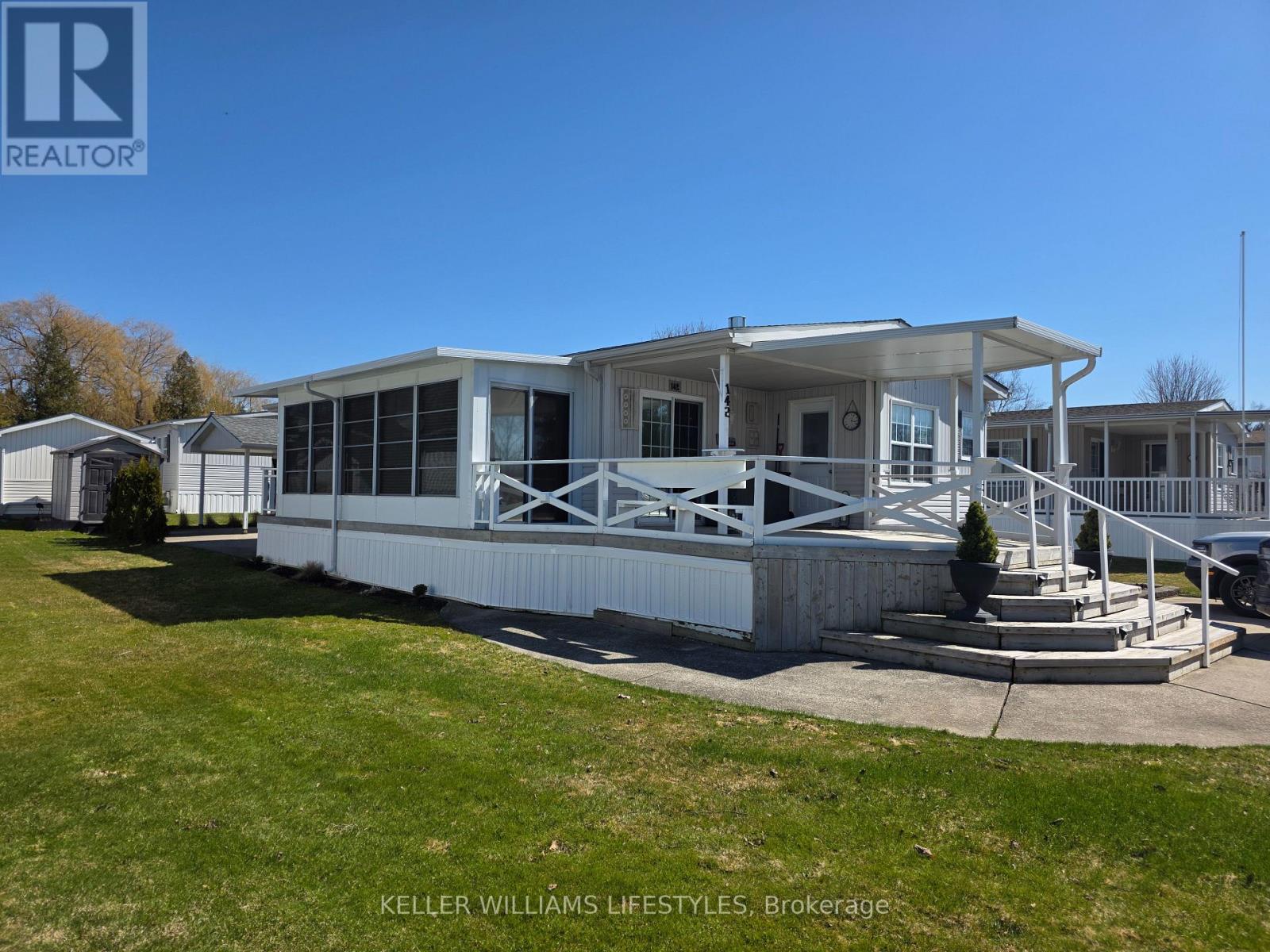 142 Sandbagger Crescent, Bluewater, Ontario  N0M 1G0 - Photo 5 - X13006574