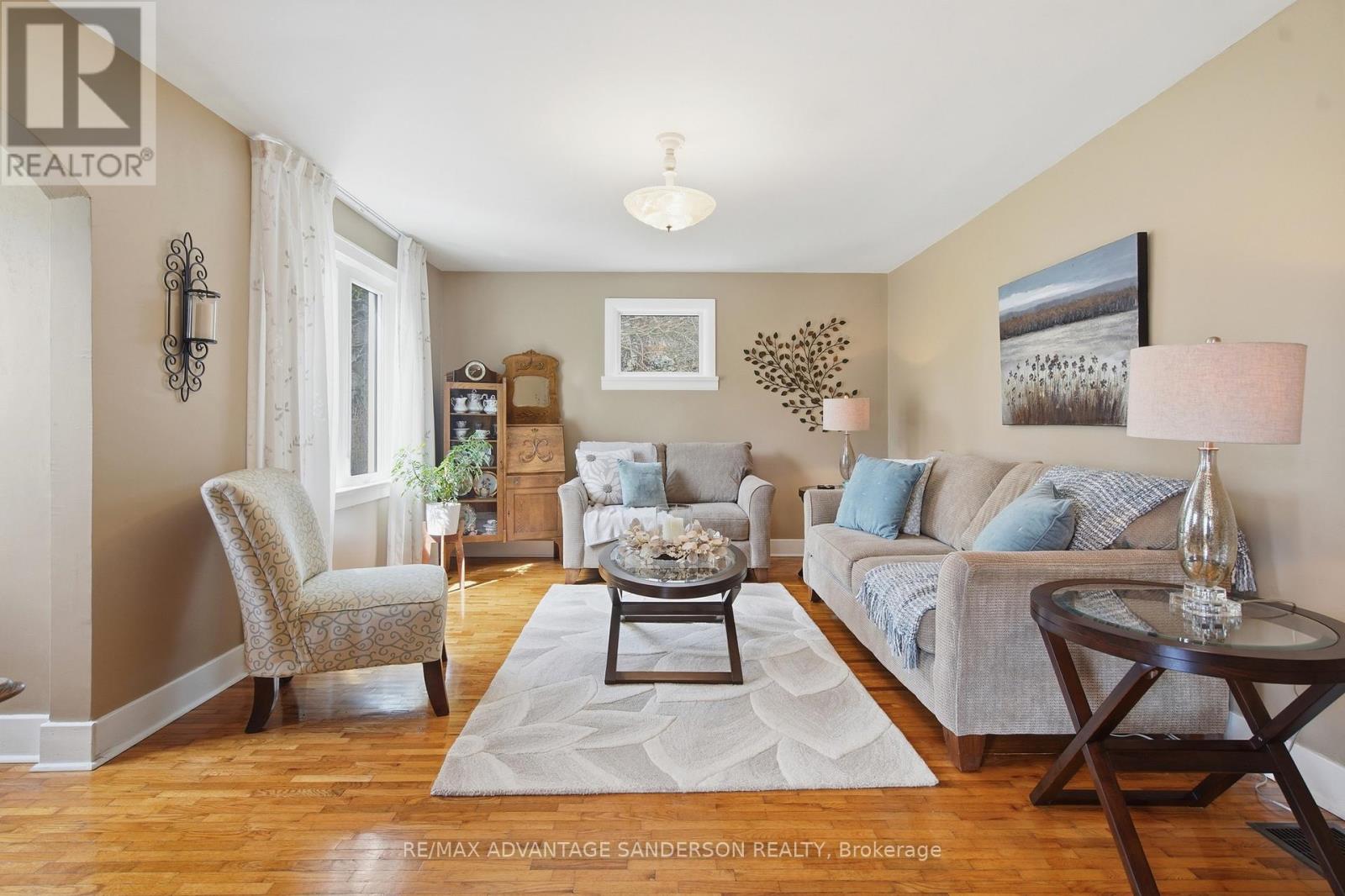 11247 Maple Road, North Middlesex, Ontario  N0M 1A0 - Photo 20 - X13006600