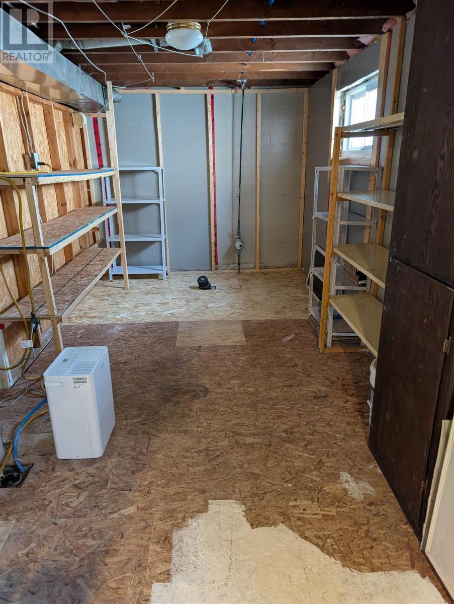 39 Beck Ave, Wawa, Ontario  P0S 1K0 - Photo 17 - SM260703