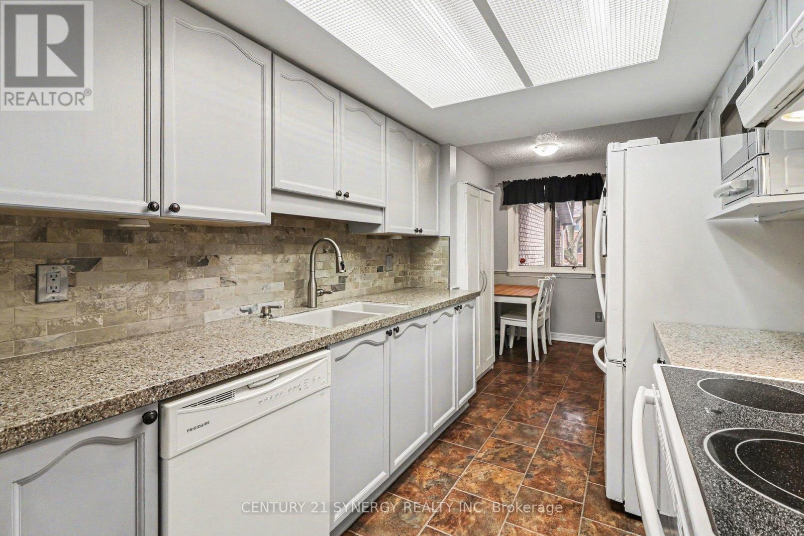 41 Hunterswood Crescent, Ottawa, Ontario  K1G 5V7 - Photo 13 - X13006496