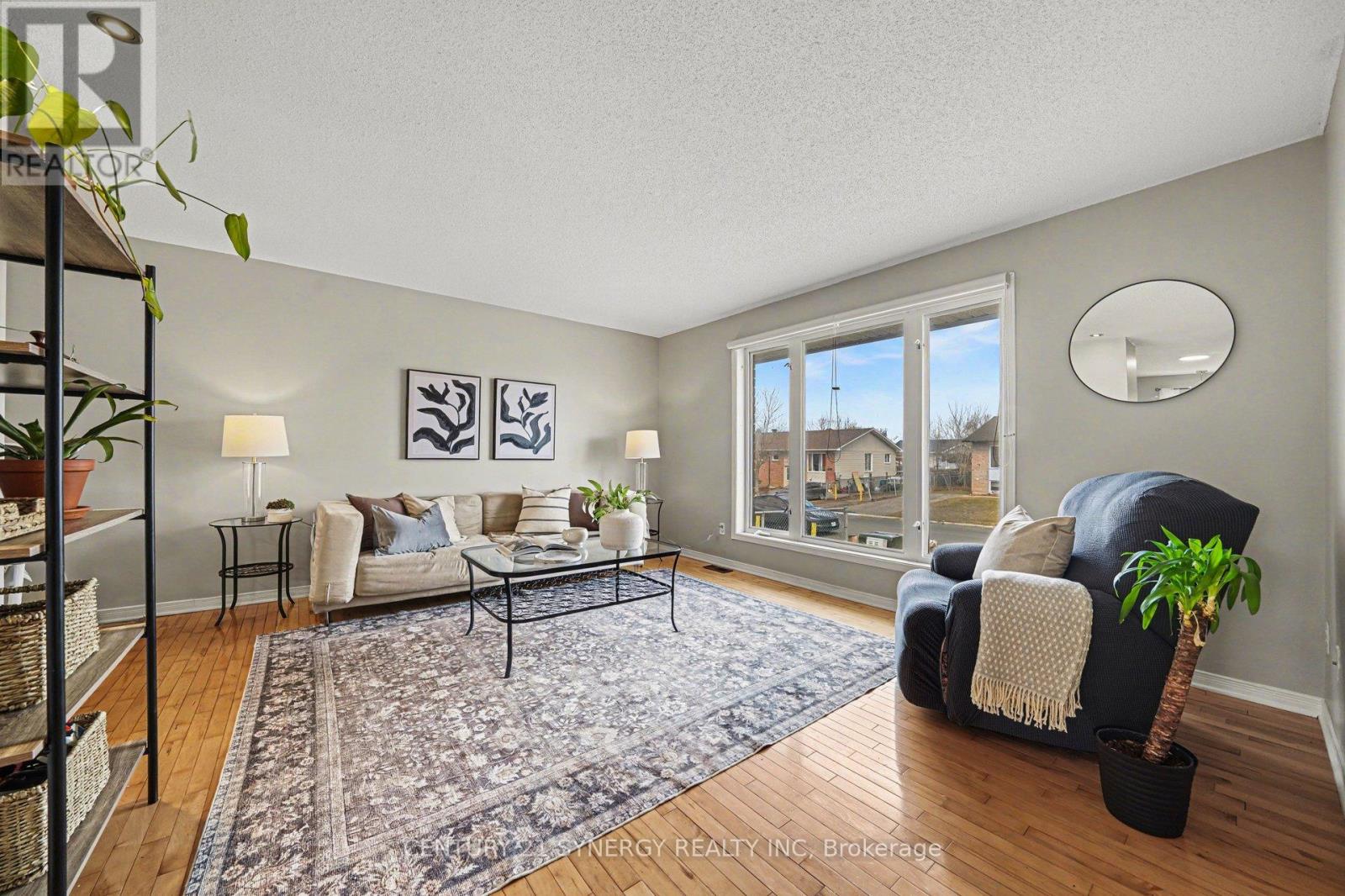 471 Dalrymple Drive, Clarence-Rockland, Ontario  K4K 1G6 - Photo 4 - X13006522