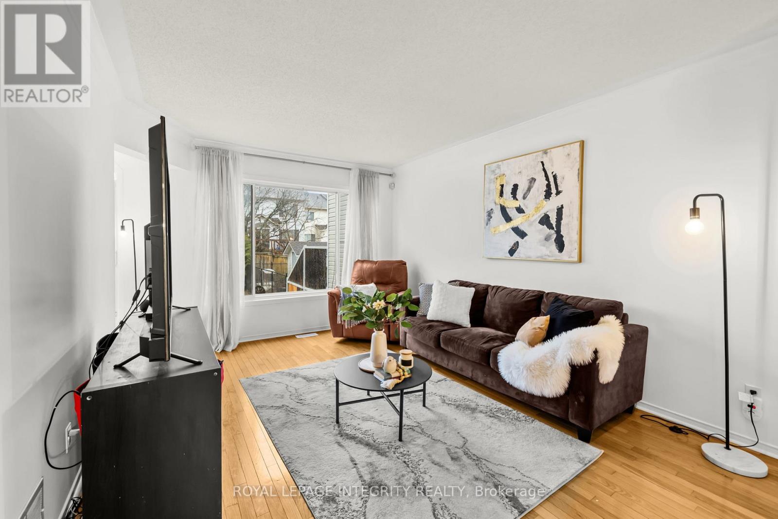 6383 Sablewood Place, Ottawa, Ontario  K1C 7M3 - Photo 6 - X13006584