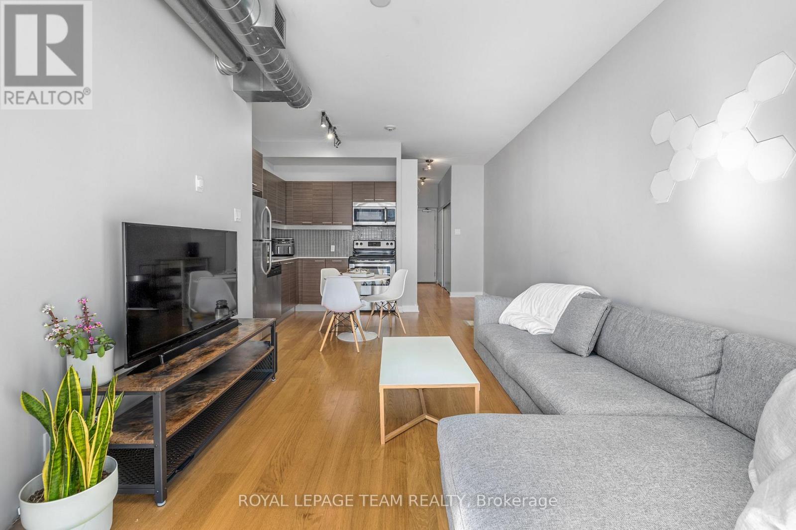 318 - 354 Gladstone Avenue, Ottawa, Ontario  K2P 0R4 - Photo 12 - X13006608