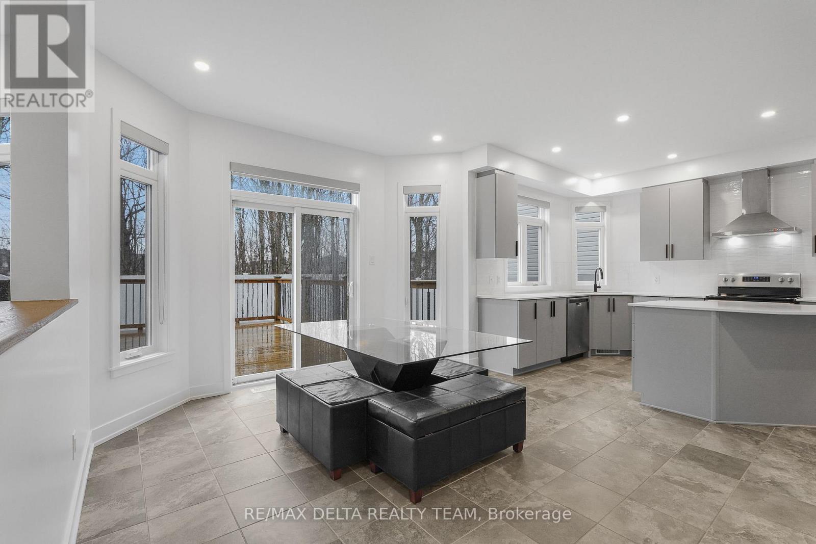 39 Angel Heights, Ottawa, Ontario  K2S 2N2 - Photo 13 - X13006712