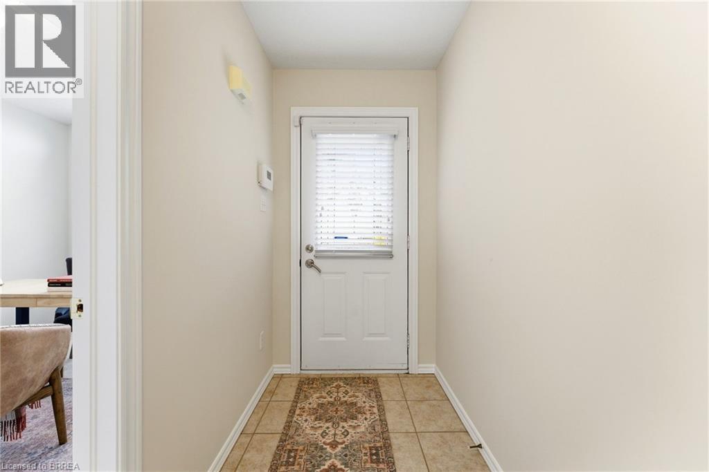 73 Morton Avenue Unit# 11, Brantford, Ontario  N3R 2N7 - Photo 4 - 40815398