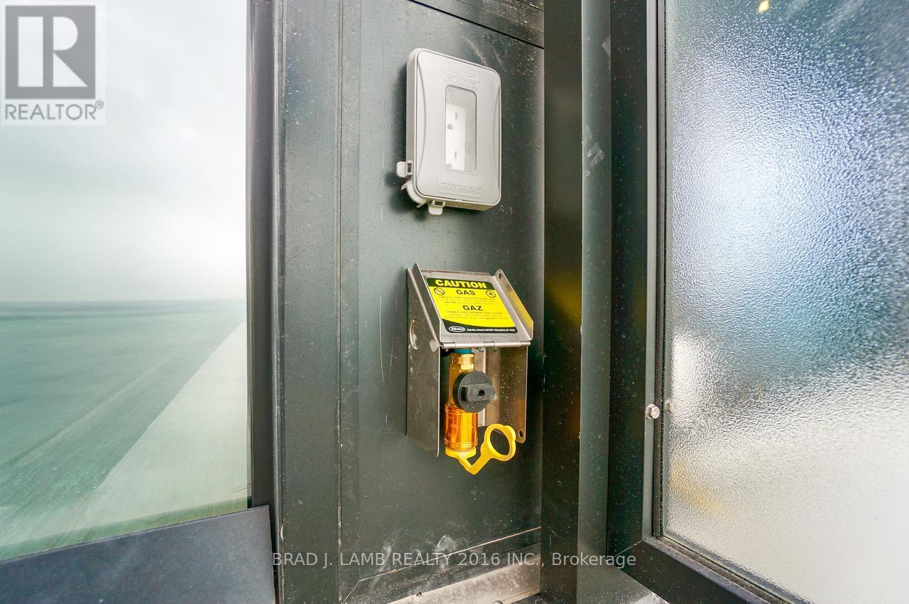 1313 - 195 Mccaul Street, Toronto, Ontario  M5T 1W6 - Photo 12 - C13006328