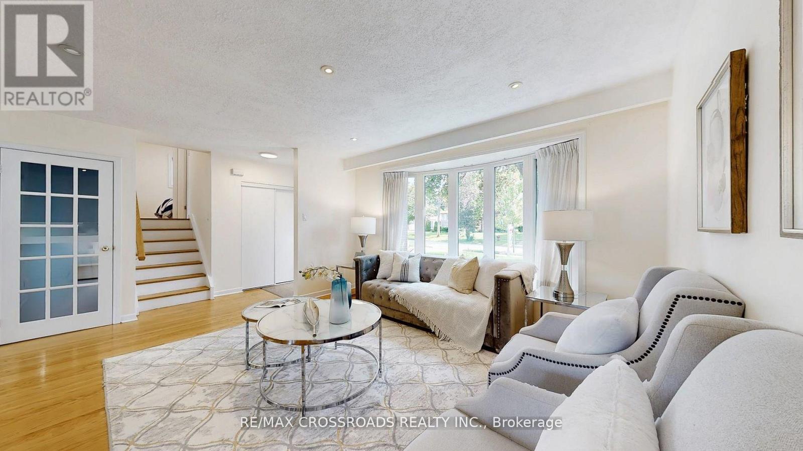 47 Flavian Crescent, Toronto, Ontario  M2H 1V8 - Photo 7 - C13006332