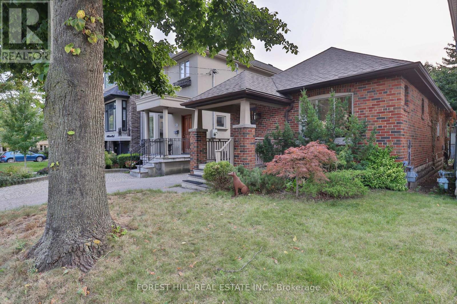22 Whitewood Road, Toronto, Ontario  M4S 2X7 - Photo 2 - C13006450