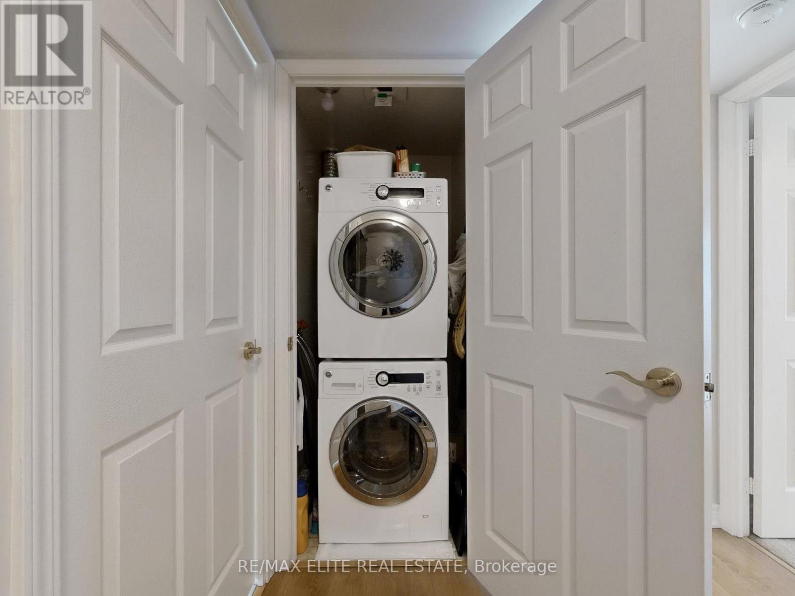 1806 - 30 Grand Trunk Crescent, Toronto, Ontario  M5J 3A4 - Photo 27 - C13006478