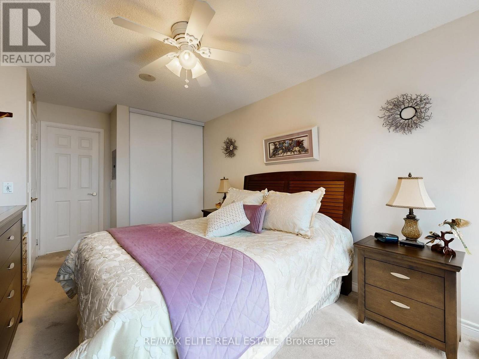 1806 - 30 Grand Trunk Crescent, Toronto, Ontario  M5J 3A4 - Photo 30 - C13006478