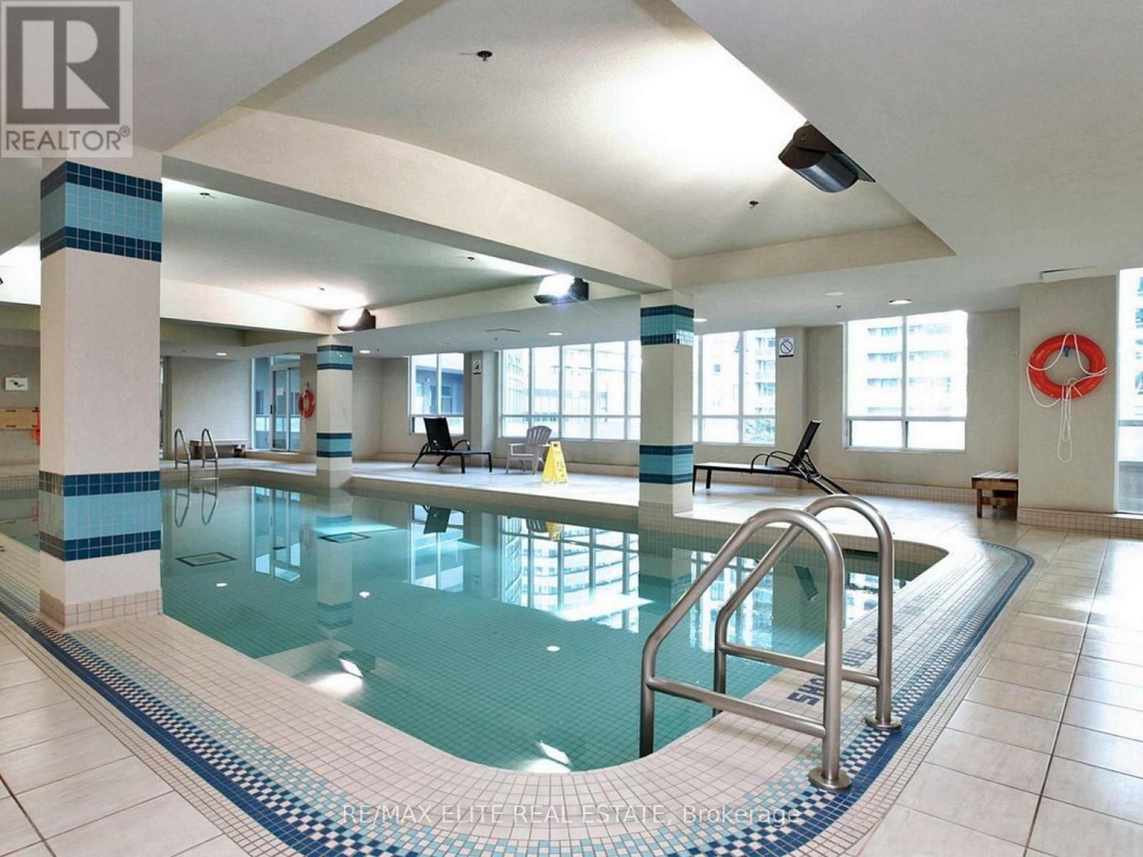 1806 - 30 Grand Trunk Crescent, Toronto, Ontario  M5J 3A4 - Photo 44 - C13006478