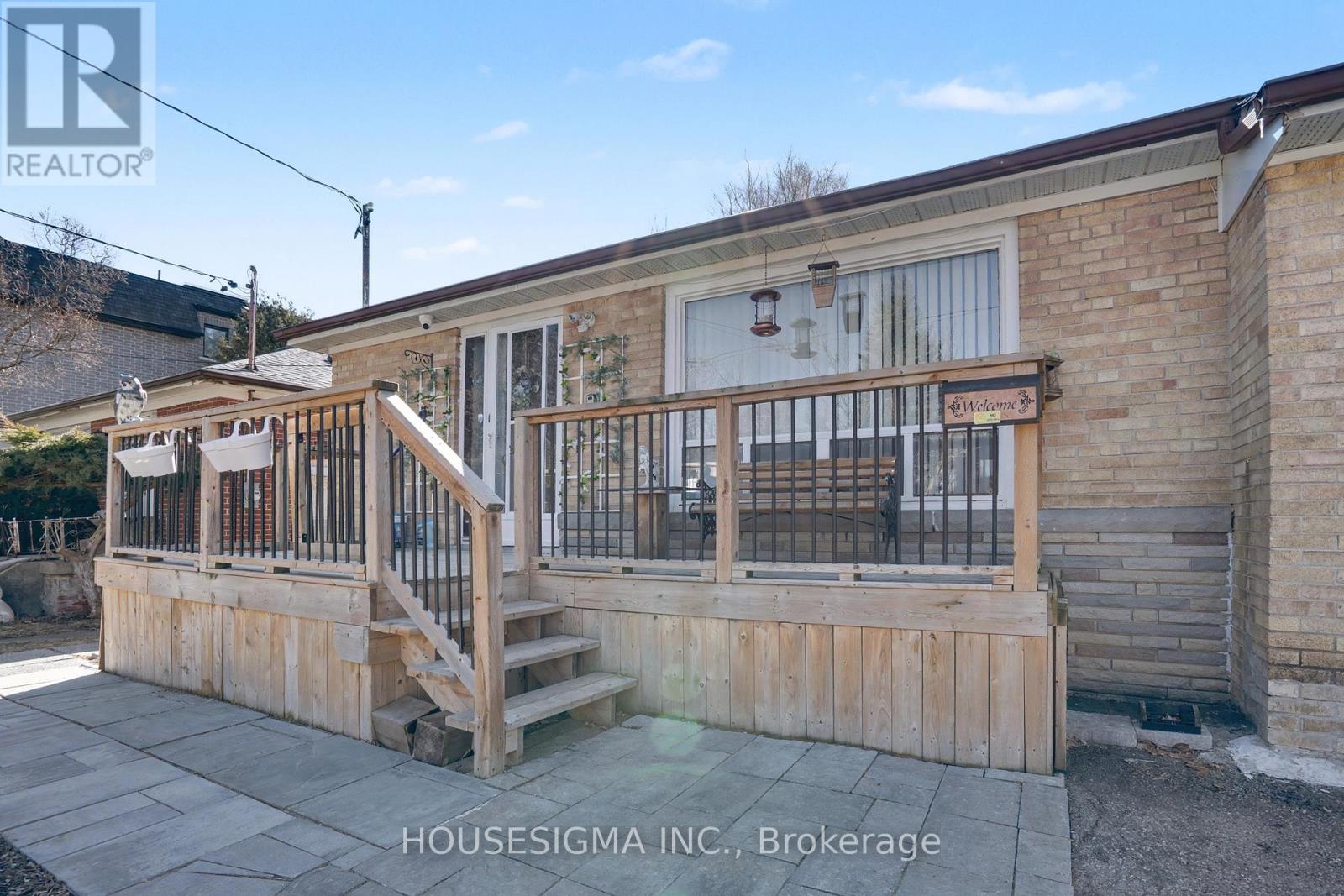 257 Olive Avenue, Toronto, Ontario M2N 4P5 - Photo 3 - C13006558