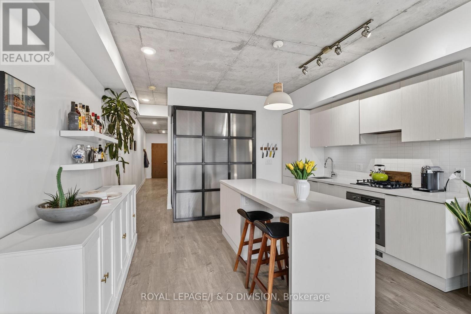 322 - 109 Ossington Avenue, Toronto, Ontario  M6J 0G1 - Photo 11 - C13006570