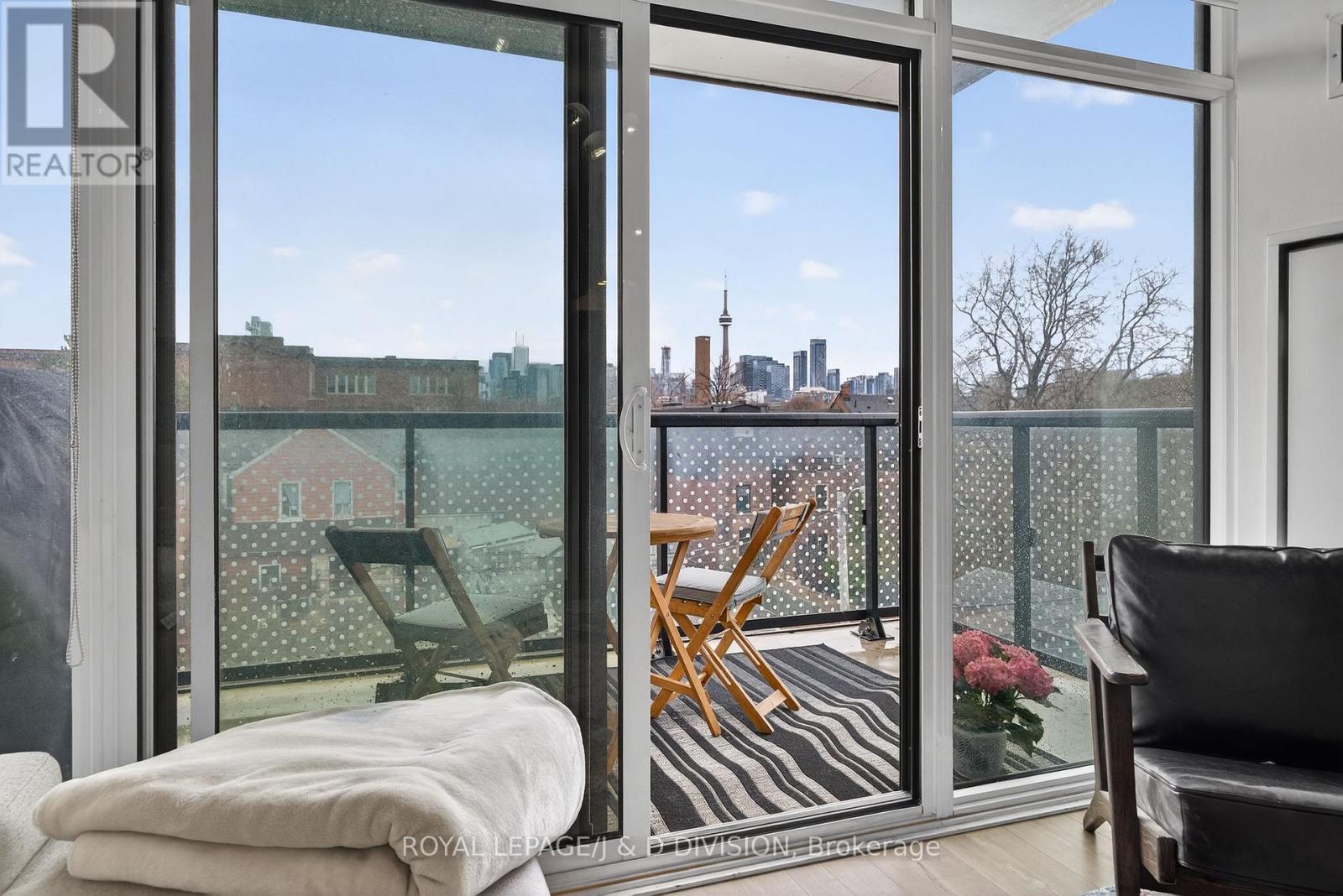 322 - 109 Ossington Avenue, Toronto, Ontario  M6J 0G1 - Photo 15 - C13006570