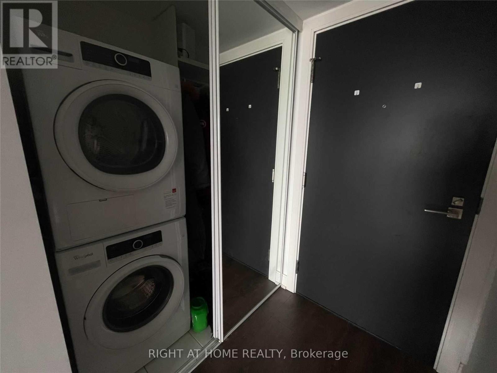 2309 - 89 Mcgill Street, Toronto, Ontario  M5B 0B1 - Photo 8 - C13006588