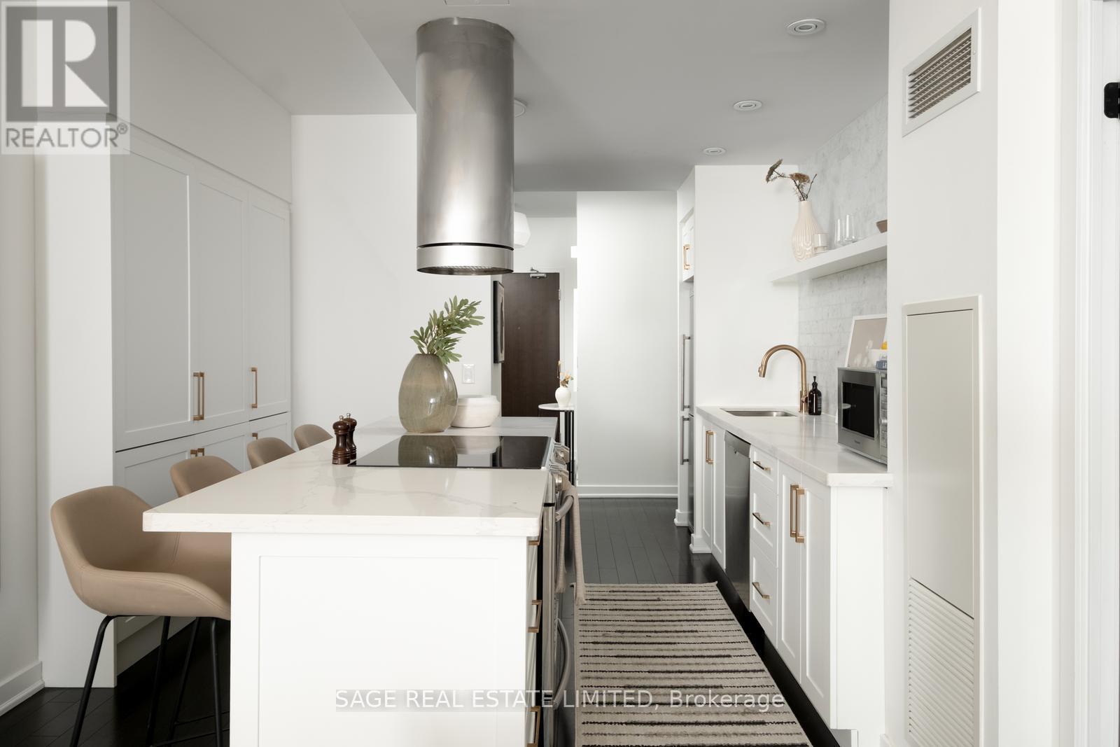 728 - 38 Dan Leckie Way, Toronto, Ontario  M5V 2V6 - Photo 3 - C13006638