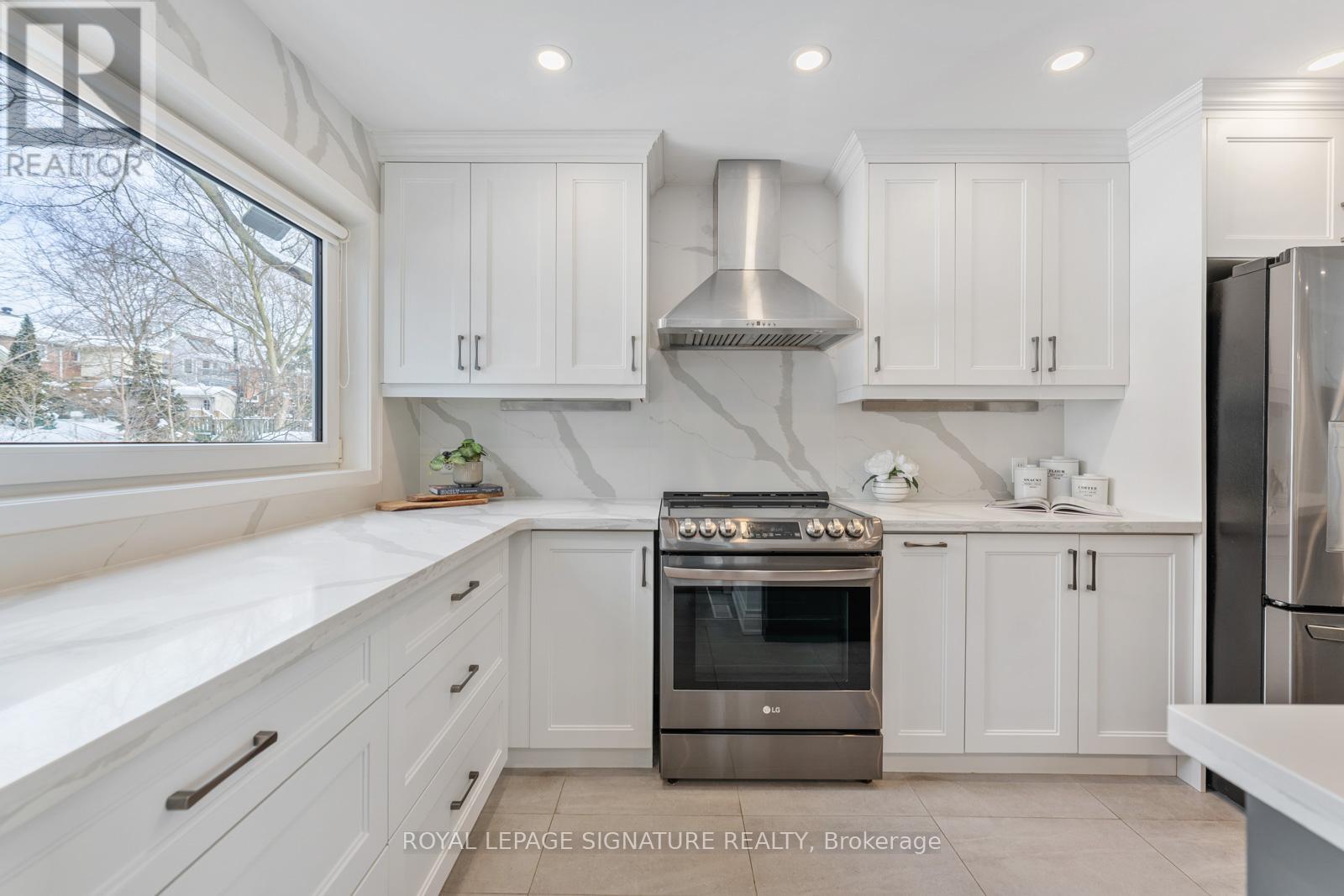 238 Roselawn Avenue, Toronto, Ontario  M4R 1E9 - Photo 7 - C13006650