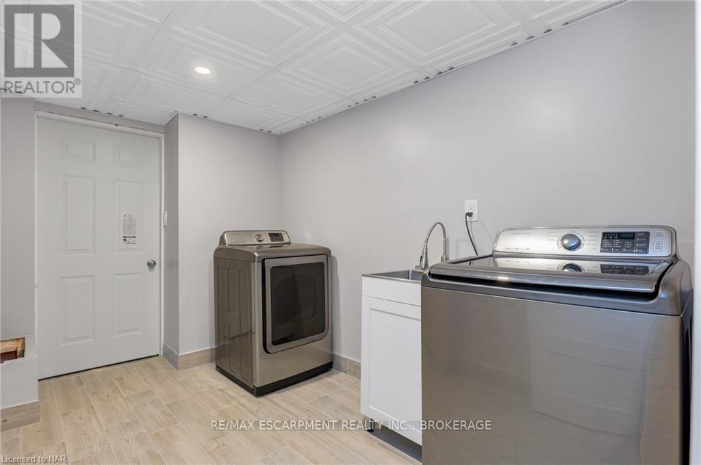 24a Greenwood Avenue, St. Catharines, Ontario  L2P 1X6 - Photo 28 - X13006476