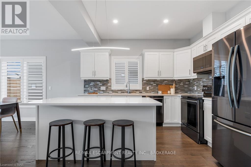 24a Greenwood Avenue, St. Catharines, Ontario  L2P 1X6 - Photo 5 - X13006476