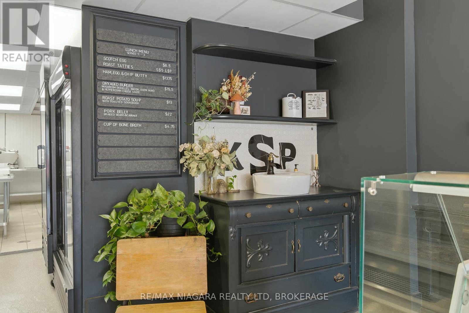 21a King Street, St. Catharines, Ontario  L2R 3H1 - Photo 16 - X13006528