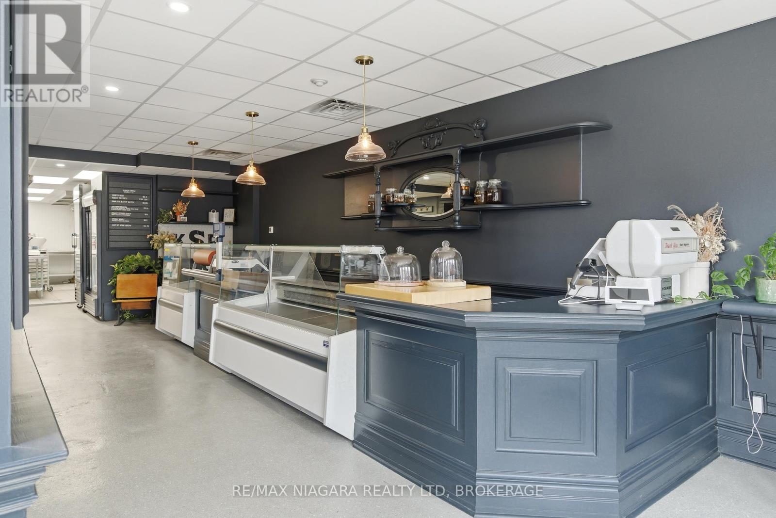 21a King Street, St. Catharines, Ontario  L2R 3H1 - Photo 4 - X13006528